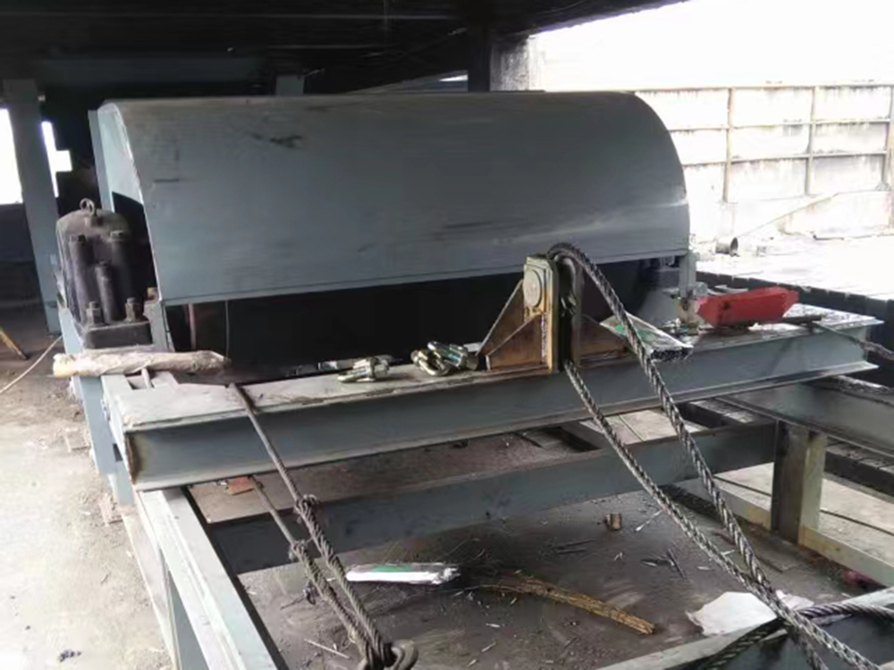 皮帶機液壓拉緊